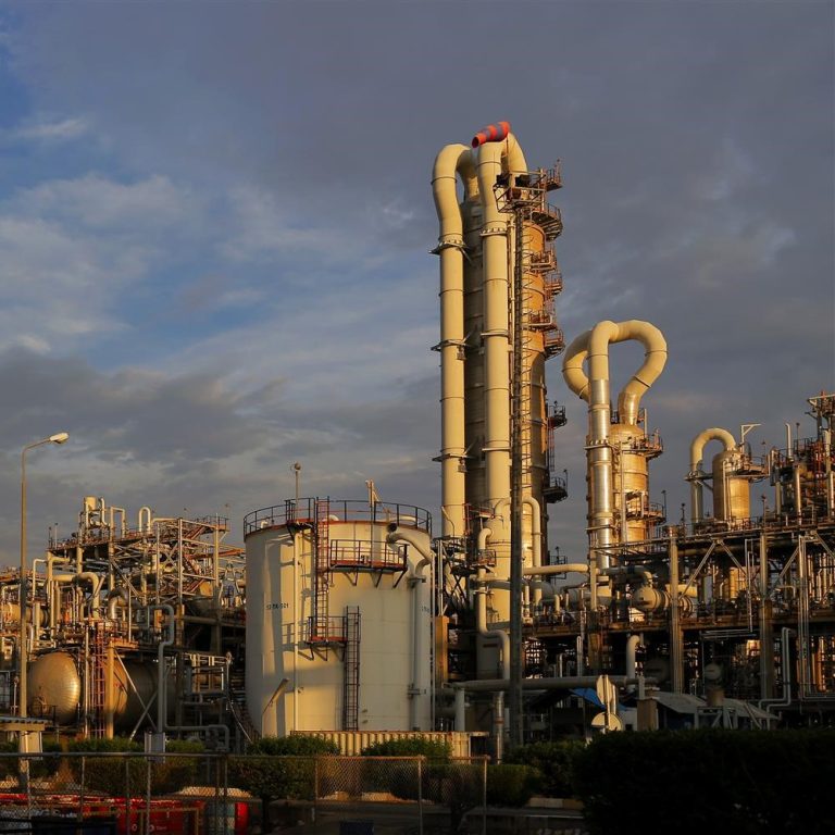 Petrochemical iranian souvenirs